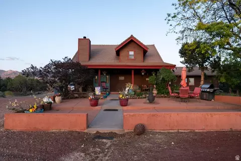 1688 Dammeron Dr E, Dammeron Valley, UT 84783