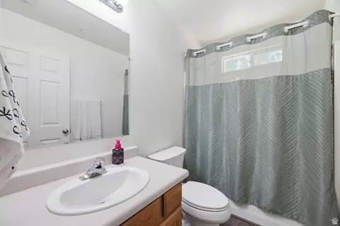 Bath - 786 E 1500 N, Ogden, UT 84404 photo 1 of 2