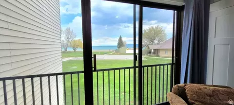 2176 S Bear Lake Blvd #450, Garden City, UT 84028