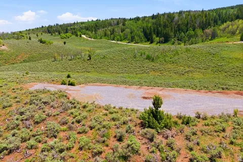 22902 E Deer Valley Dr, Palmyra, UT 84660 photo 5