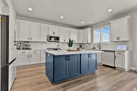4334 W 3490 S, West Haven, UT 84401