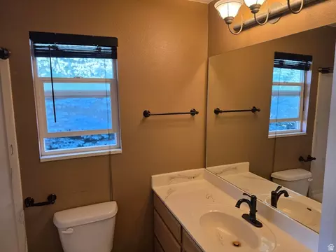 Bath - 1159 E 100 S, Spanish Fork, UT 84660 photo 1 of 4