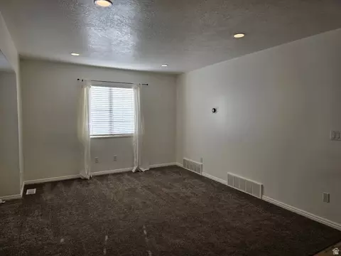 Living - 1159 E 100 S, Spanish Fork, UT 84660 photo 2 of 5