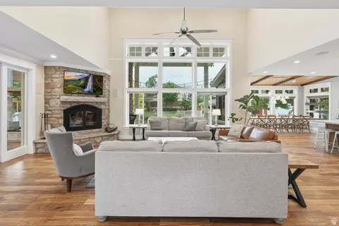 Living - 672 E Perry Holow Dr, Mapleton, UT 84664 photo 1 of 2