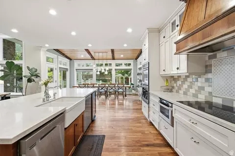 Kitchen - 672 E Perry Holow Dr, Mapleton, UT 84664 photo 3 of 5