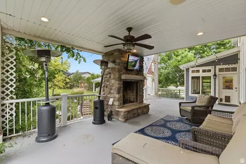 Exterior - 672 E Perry Holow Dr, Mapleton, UT 84664 photo 14 of 27