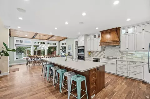 Kitchen - 672 E Perry Holow Dr, Mapleton, UT 84664 photo 2 of 5