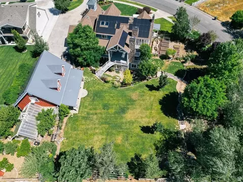 View/Area - 672 E Perry Holow Dr, Mapleton, UT 84664 photo 6 of 7