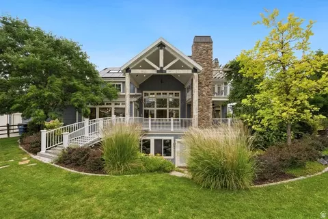 Exterior - 672 E Perry Holow Dr, Mapleton, UT 84664 photo 22 of 27