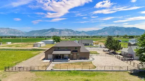 Exterior - 643 S 4100 W, Ogden, UT 84404 photo 7 of 9