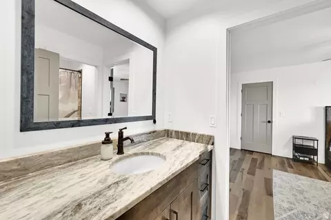 Bath - 643 S 4100 W, Ogden, UT 84404 photo 5 of 5