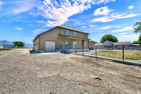 Exterior - 643 S 4100 W, Ogden, UT 84404 photo 8 of 9