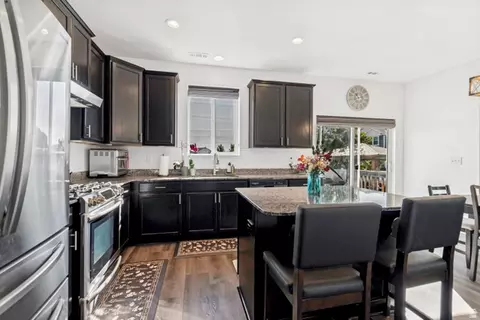 Kitchen - 751 N Plainsman Dr E, Spanish Fork, UT 84660 photo 3 of 3