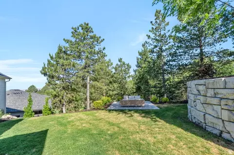 Exterior - 709 E 200 S, Centerville, UT 84014 photo 7 of 21
