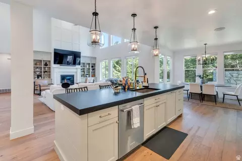 Kitchen - 709 E 200 S, Centerville, UT 84014 photo 1 of 6