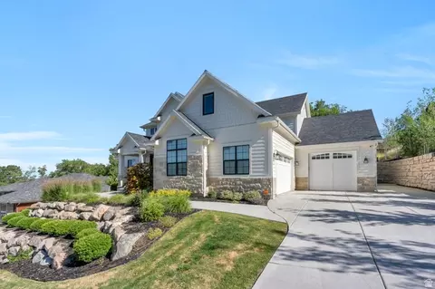 Exterior - 709 E 200 S, Centerville, UT 84014 photo 16 of 21