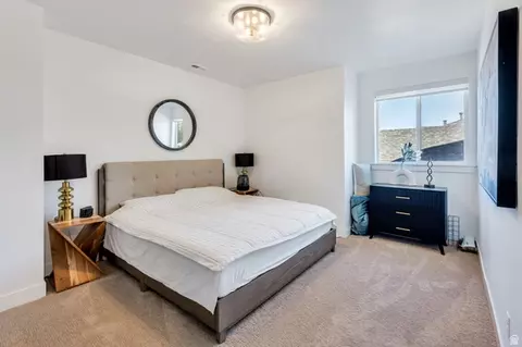 Bedroom - 709 E 200 S, Centerville, UT 84014 photo 6 of 6