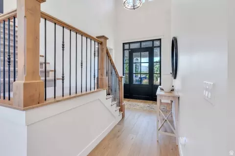 Entry Way - 709 E 200 S, Centerville, UT 84014 photo 2 of 5