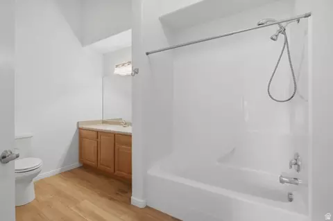 Bath - 318 E 2230 N #A, North Logan, UT 84341 photo 1 of 1