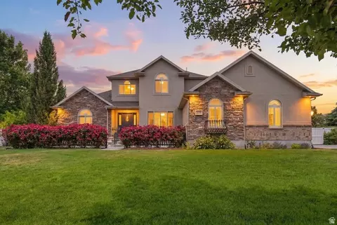 5258 N Ponderosa Ln, Stansbury Park, UT 84074