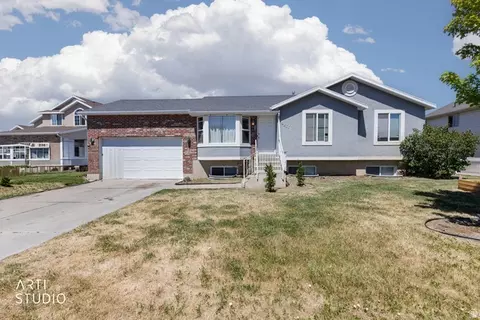 5277 S 3750 W, Roy, UT 84067