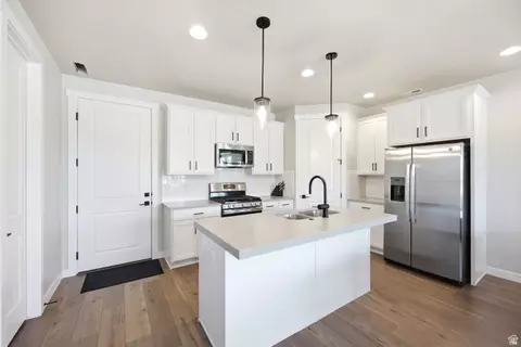 Kitchen - 764 W Marconi Way S, Murray, UT 84123 photo 2 of 2