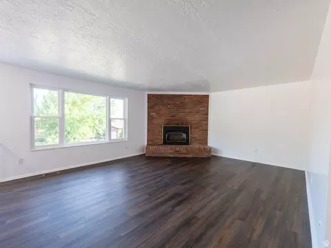 Living - 1634 E 13th St S, Ogden, UT 84404 photo 3 of 5