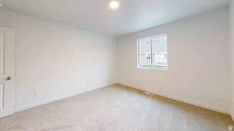 Bedroom - 773 N Pheasantbrook Dr #3B, Centerville, UT 84014 photo 1 of 14