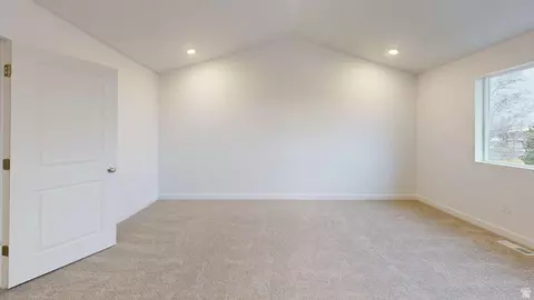 Bedroom - 773 N Pheasantbrook Dr #3B, Centerville, UT 84014 photo 3 of 14