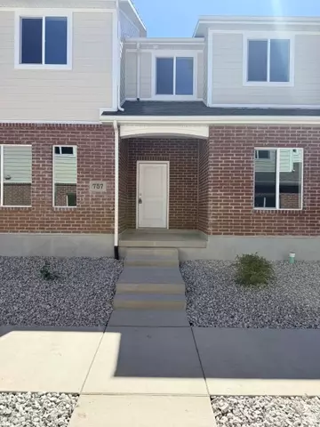 773 N Pheasantbrook Dr #3B, Centerville, UT 84014