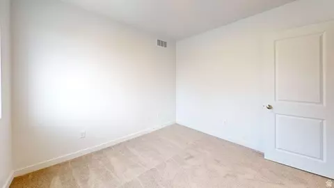 Bedroom - 755 N Pheasantbrook Dr #3D, Centerville, UT 84014 photo 6 of 14