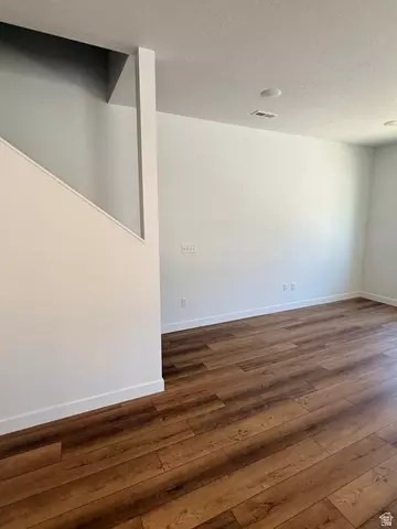 Living - 785 N Pheasantbrook Cir #3A, Centerville, UT 84014 photo 1 of 3