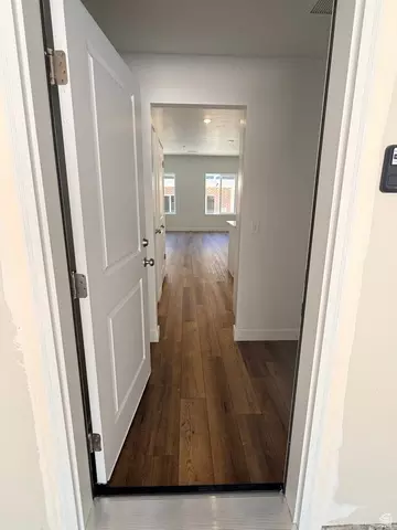 Entry Way - 785 N Pheasantbrook Cir #3A, Centerville, UT 84014 photo 1 of 5