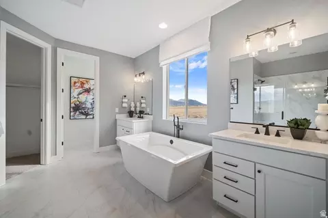 Bath - 3368 E 1250 S #113, Spanish Fork, UT 84660 photo 1 of 3