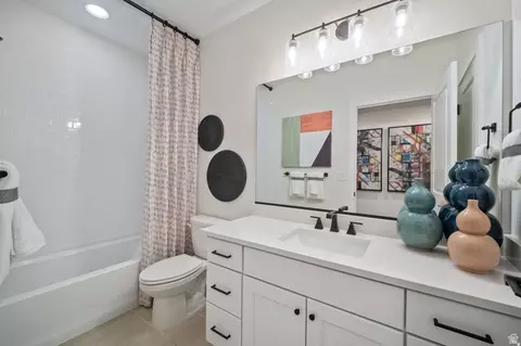 Bath - 3368 E 1250 S #113, Spanish Fork, UT 84660 photo 3 of 3