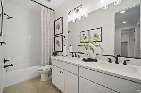 Bath - 3368 E 1250 S #113, Spanish Fork, UT 84660 photo 2 of 3