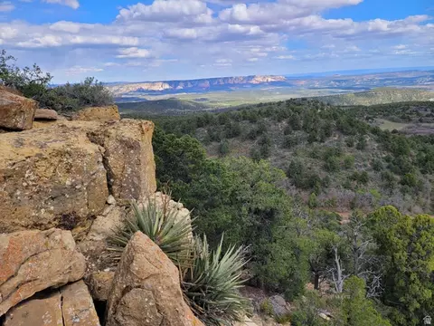 2090 Mount, Carmel, UT 84755 photo 45