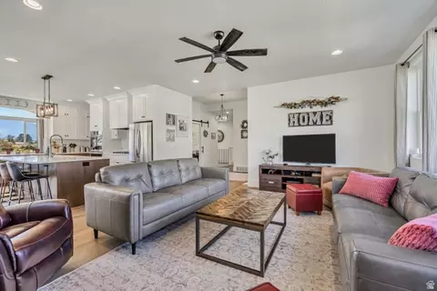 Living - 496 E 1200 N, Mapleton, UT 84664 photo 2 of 6