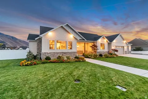 Exterior - 496 E 1200 N, Mapleton, UT 84664 photo 14 of 21