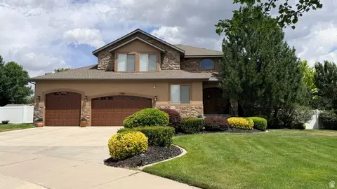 3288 W Ephraim Cir S, South Jordan, UT 84095