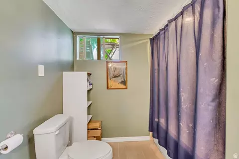 Bath - 90 W 7500 S, Midvale, UT 84047 photo 2 of 2