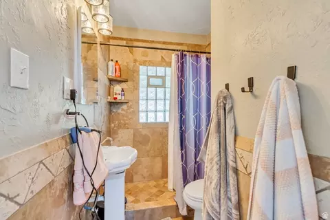 Bath - 90 W 7500 S, Midvale, UT 84047 photo 1 of 2