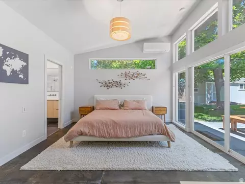 Bedroom - 1925 E Osage Orange Ave S, Holladay, UT 84124 photo 1 of 4