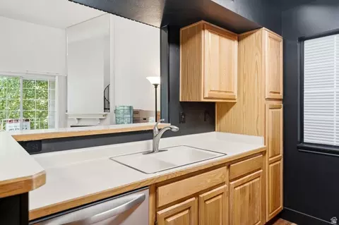 Kitchen - 650 S Main St #6306, Bountiful, UT 84010 photo 4 of 5