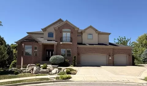 563 N Peregrine Cv, Layton, UT 84040