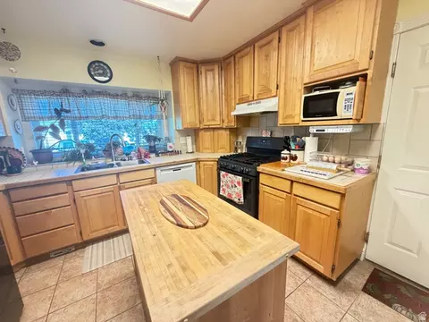 Kitchen - 862 S 1150 E, Preston, ID 83263 photo 1 of 1