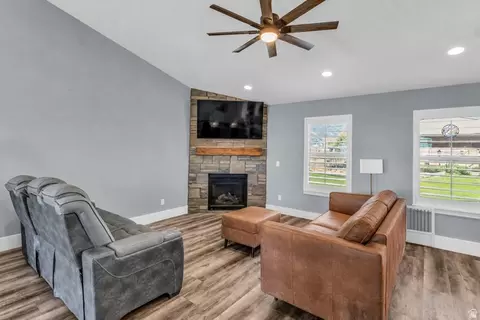 Living - 1644 E Arrowhead Ln, Erda, UT 84074 photo 2 of 2
