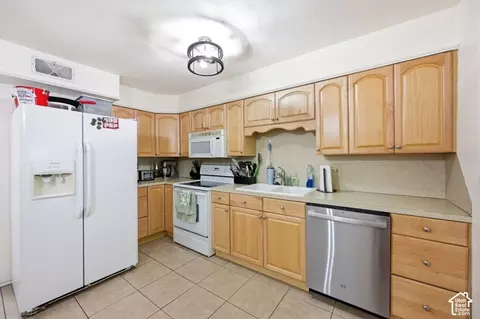 3912 Lamplighter Way #16, Ogden, UT 84405