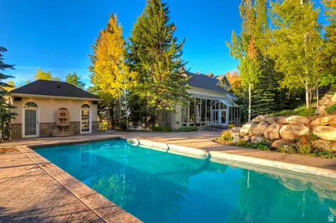 Exterior - 3222 Eagle View Cir S, Sandy, UT 84092 photo 17 of 28