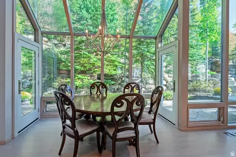Dining - 3222 Eagle View Cir S, Sandy, UT 84092 photo 3 of 3
